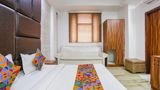 Room 1